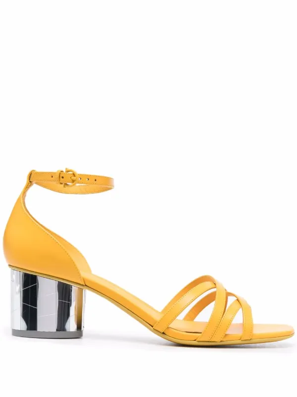 新品 Ferragamo イエロー サンダル Ferragamo ハイヒール サンダル | イエロー | FARFETCH JP