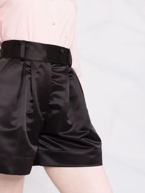 Styland high-waisted Pleated Shorts 