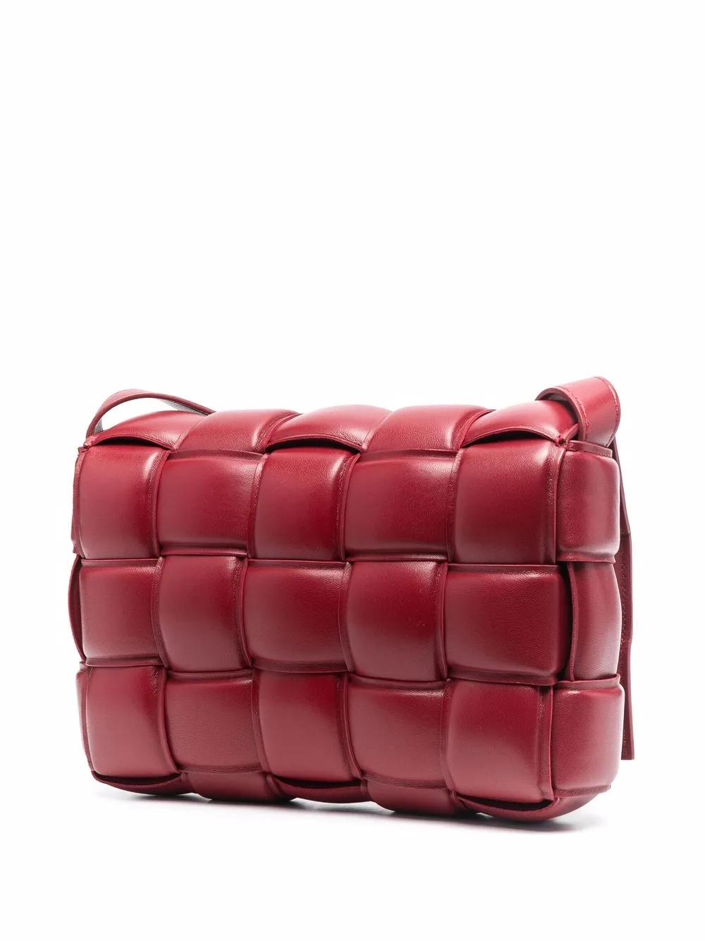 фото Bottega veneta padded cassette leather shoulder bag