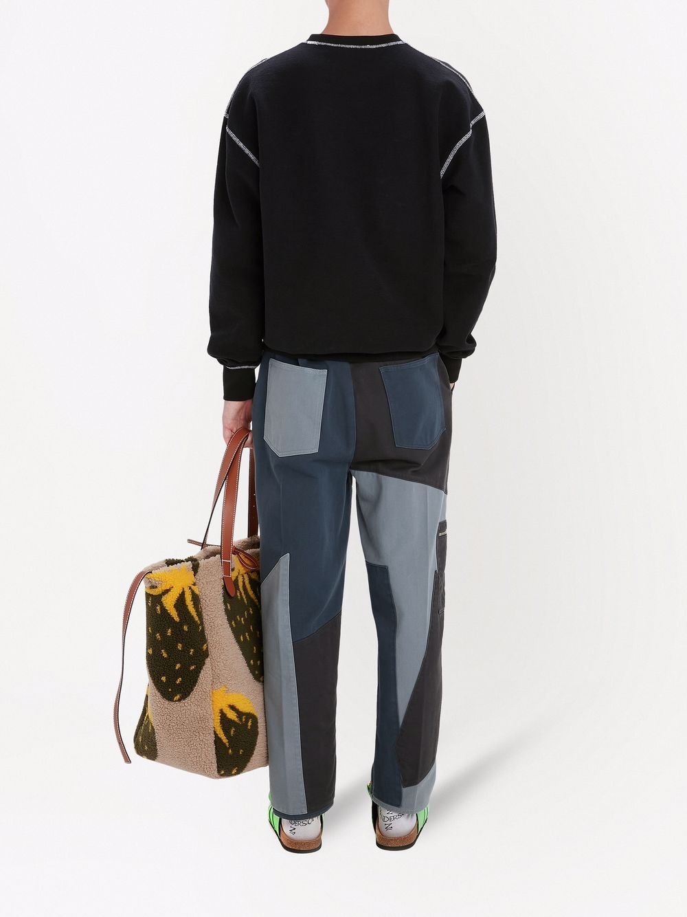 фото Jw anderson брюки fatigue в технике пэчворк