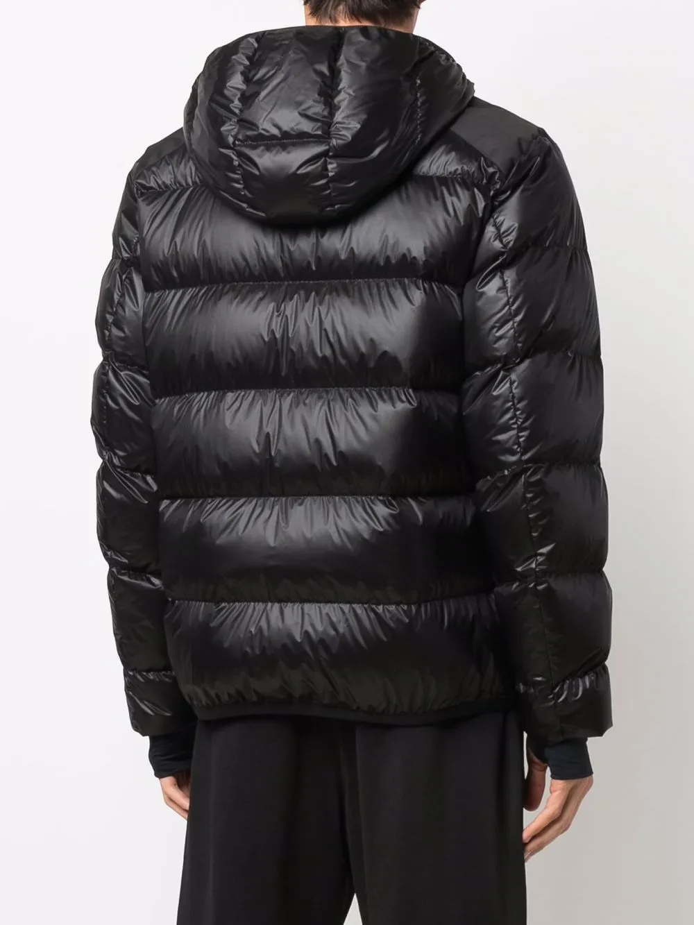 фото Moncler пуховик hintertux