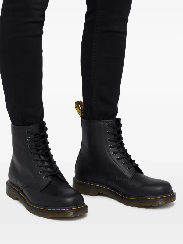 Dr. Martens レースアップ コンバットブーツ | ブラック | FARFETCH JP