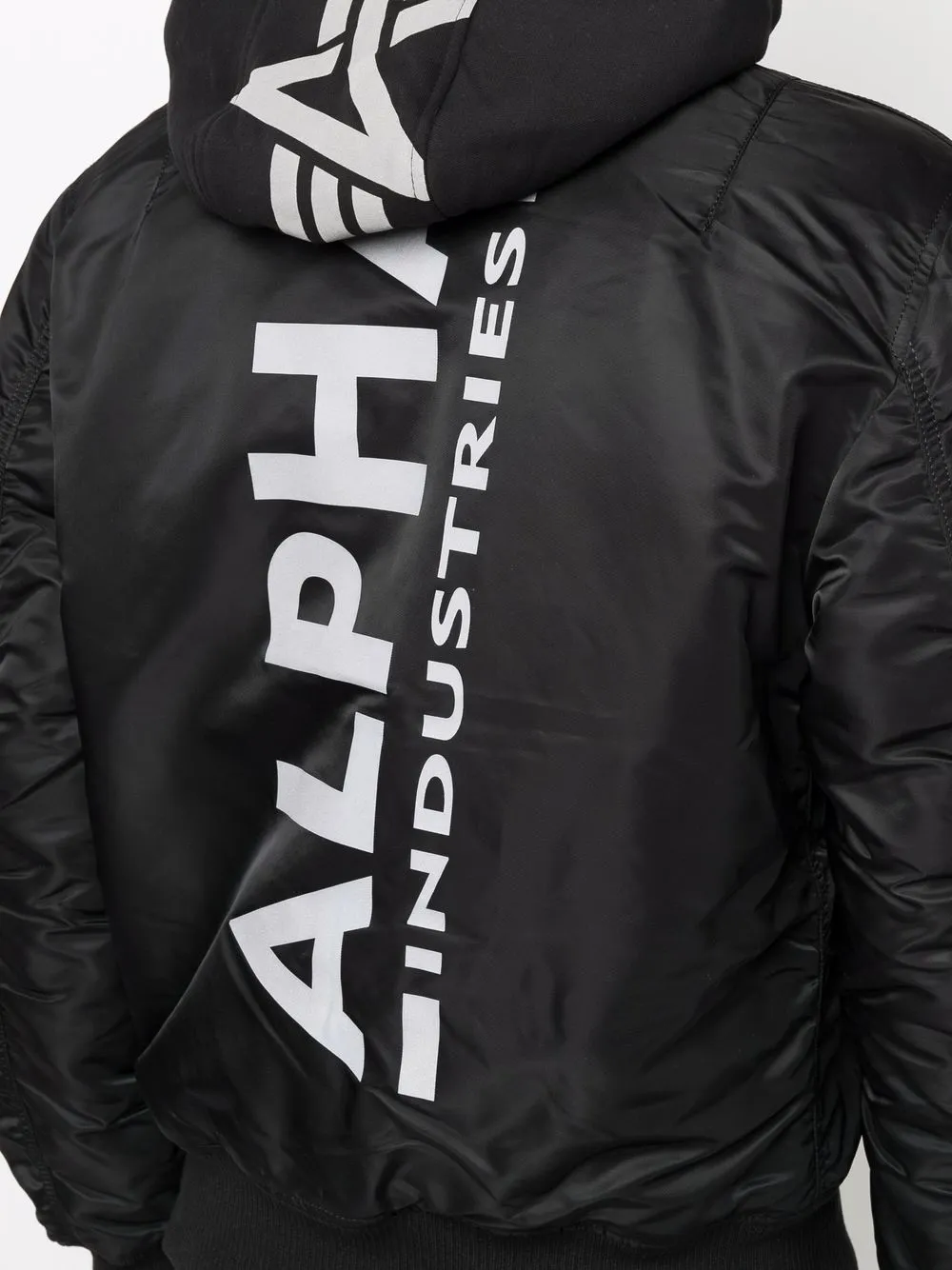 фото Alpha industries бомбер с логотипом