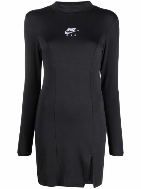 Nike vestido con logo Swoosh bordado