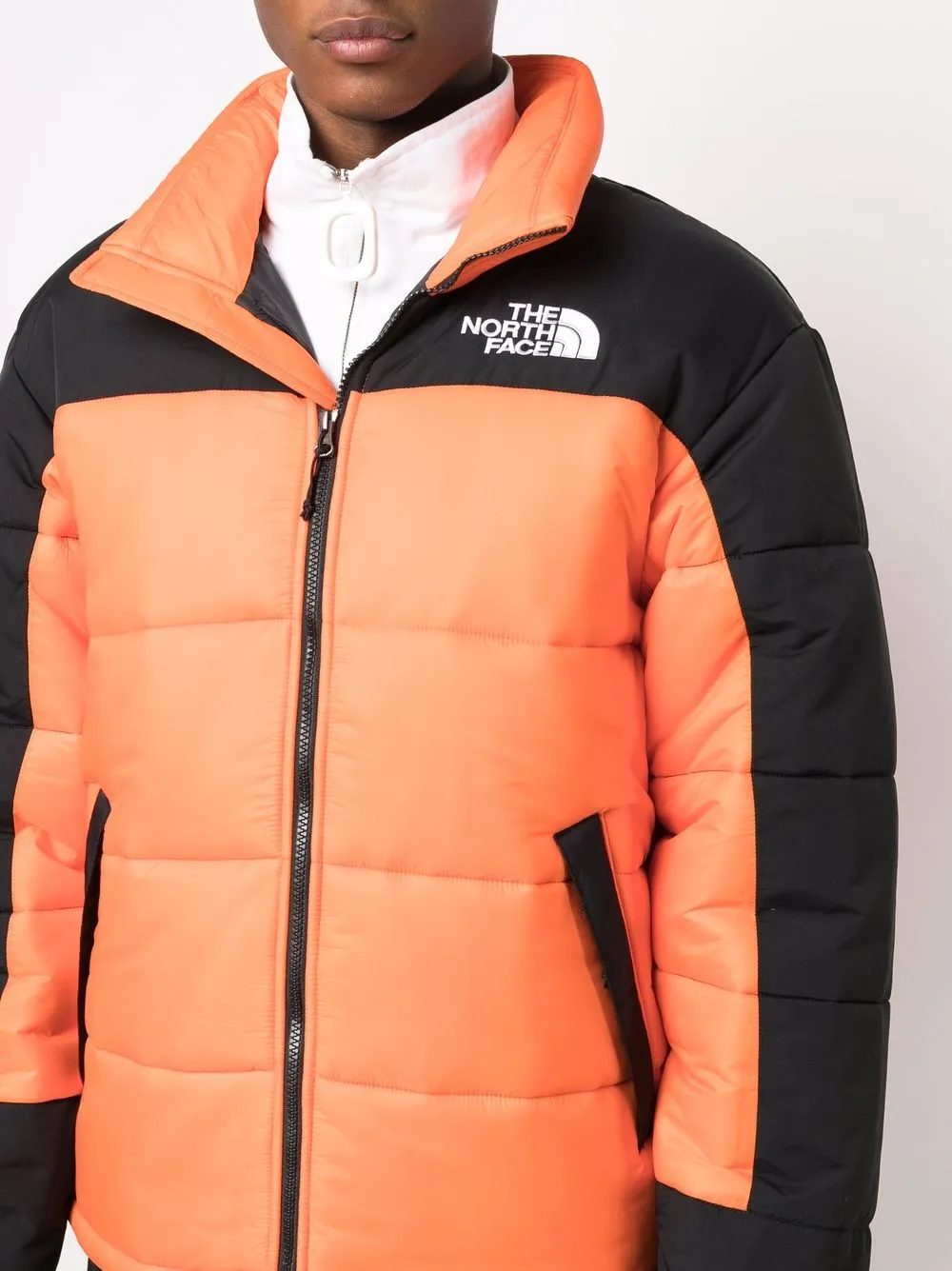 фото The north face пуховик в стиле колор-блок