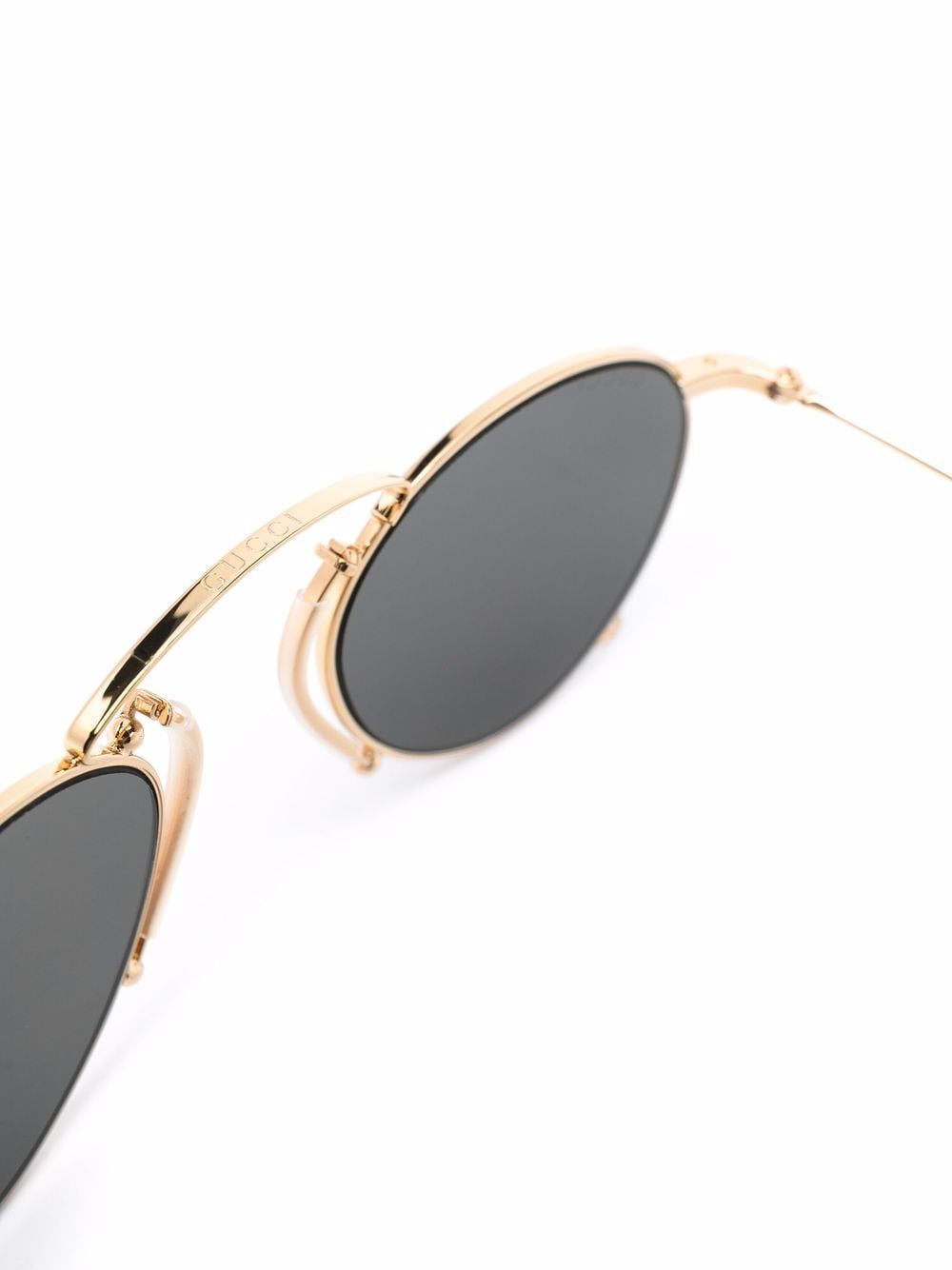 Shop Gucci Round-frame Tinted Sunglasses In Gold