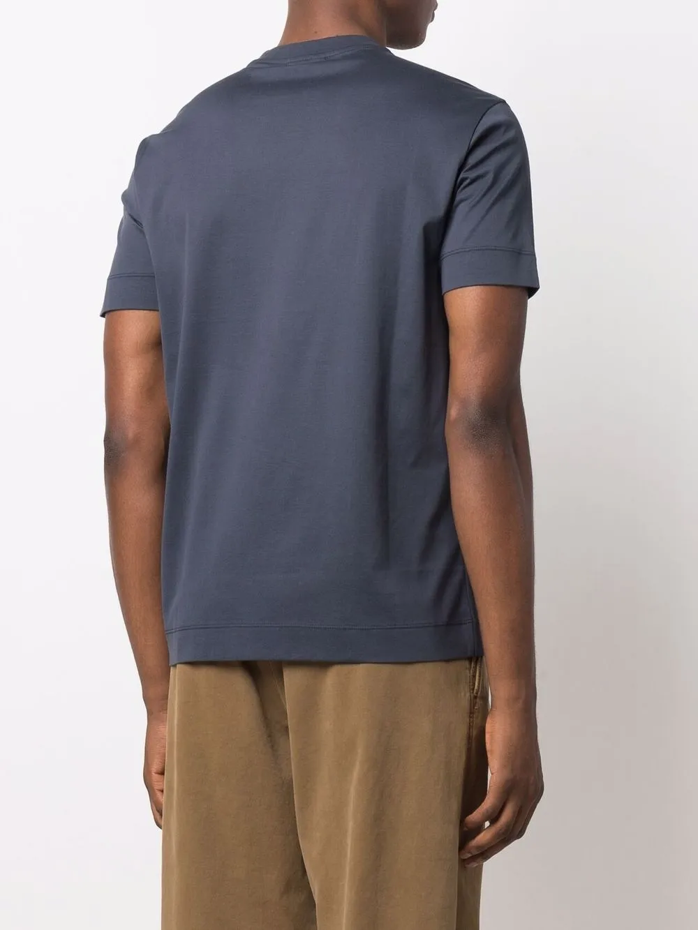 фото Emporio armani футболка с нашивкой-логотипом