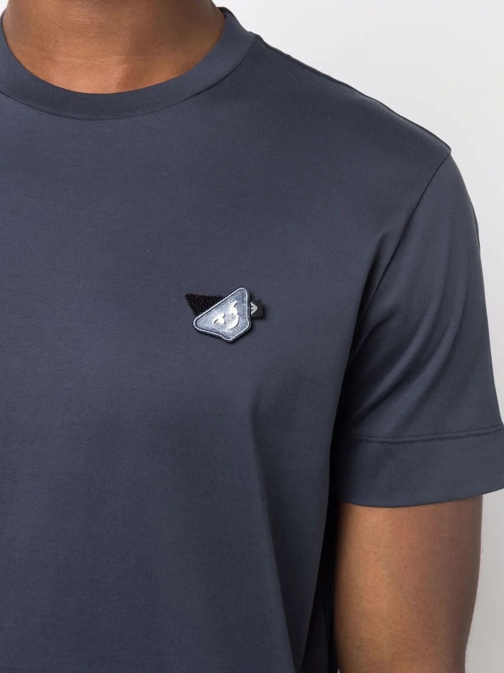 фото Emporio armani футболка с нашивкой-логотипом