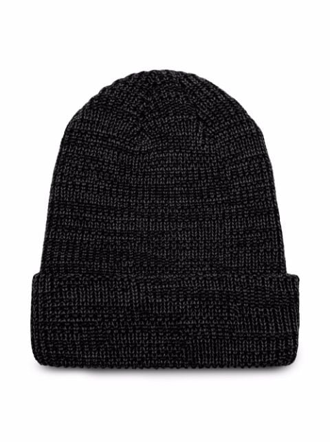 twisted loose gauge beanie