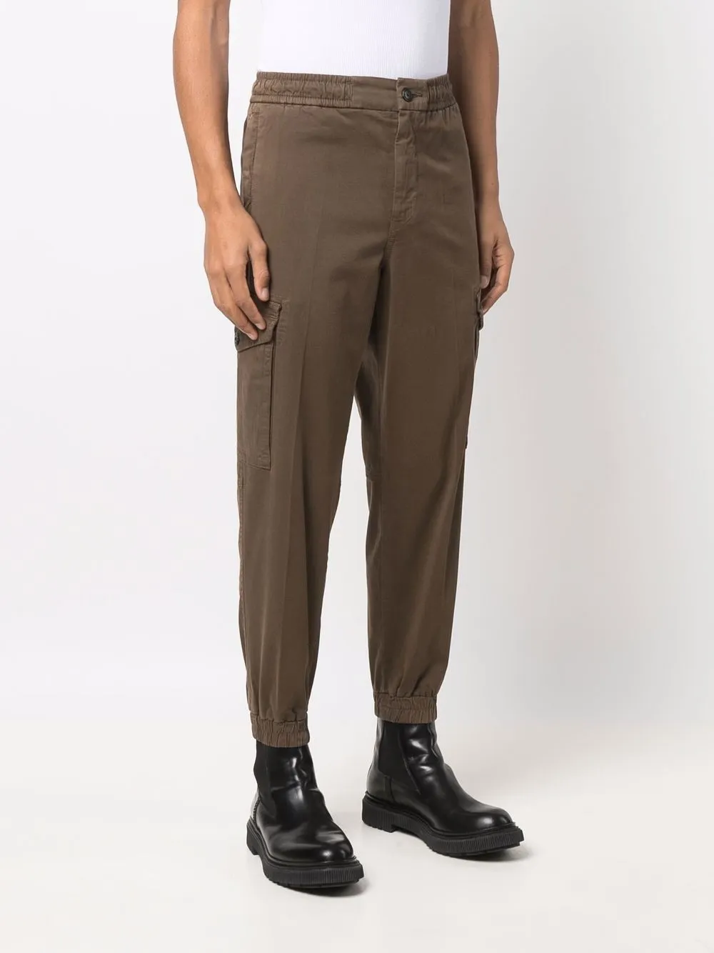 фото Boss брюки карго свободного кроя