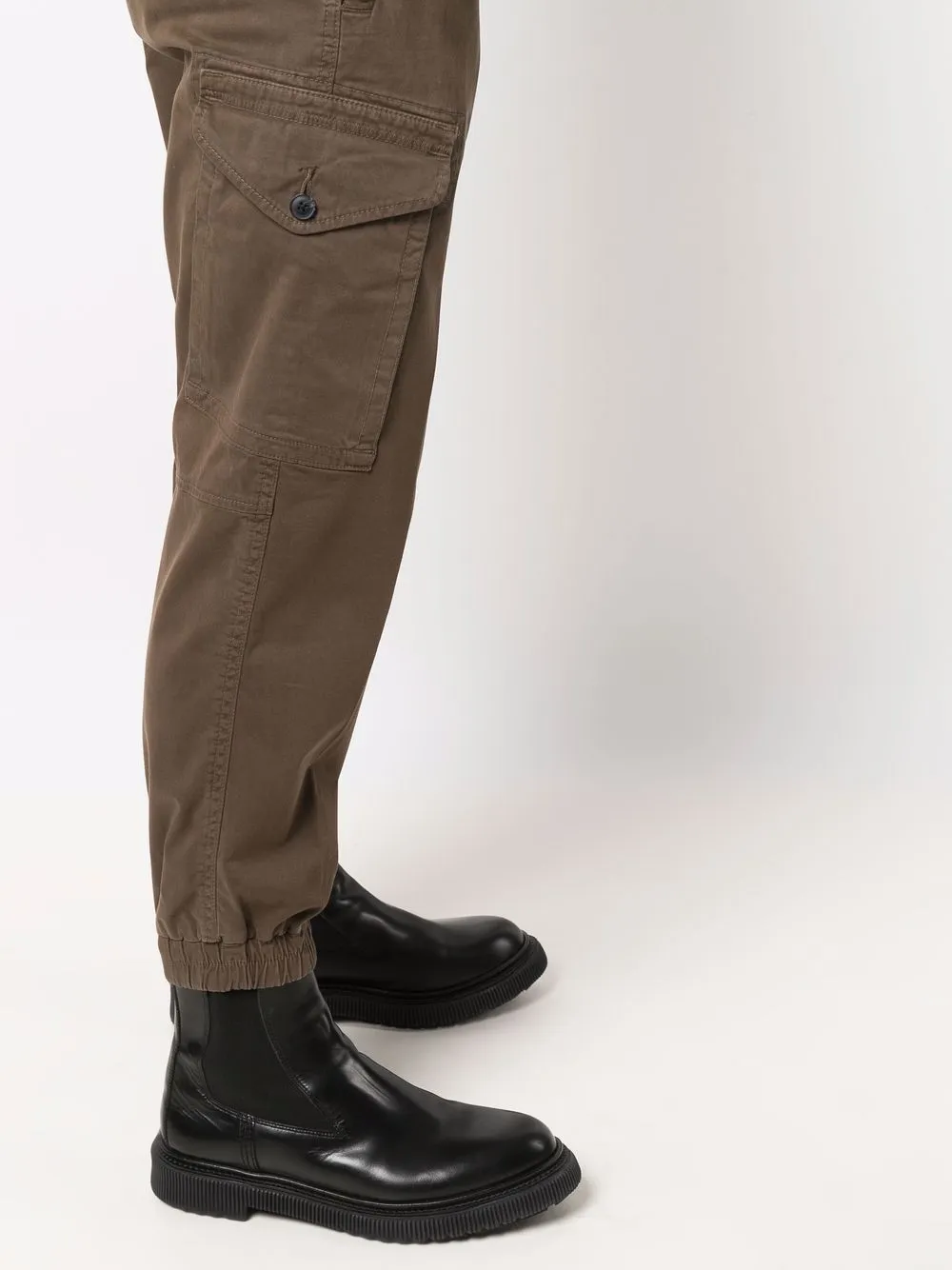 фото Boss брюки карго свободного кроя