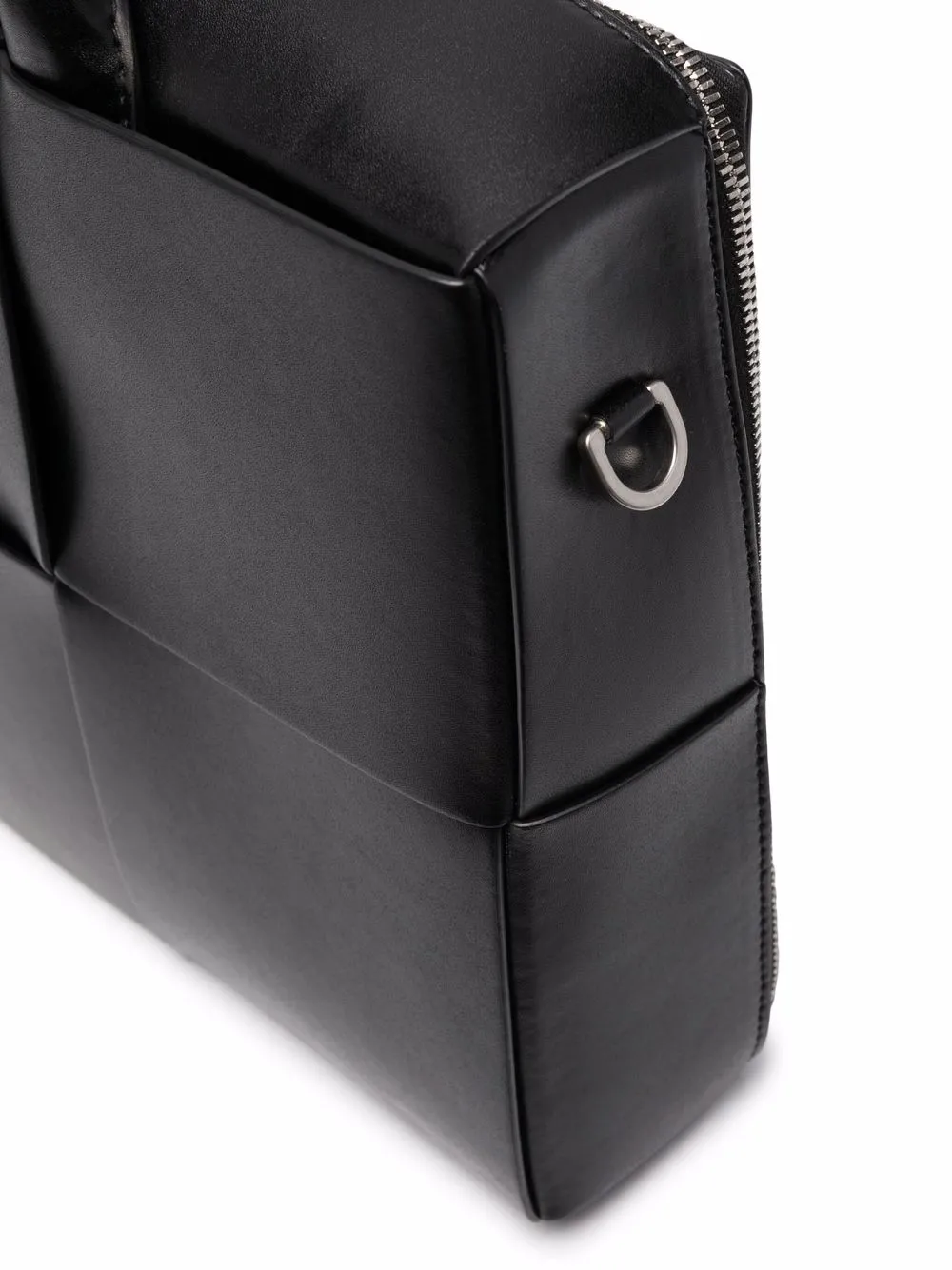 фото Bottega veneta сумка arco с плетением intreccio