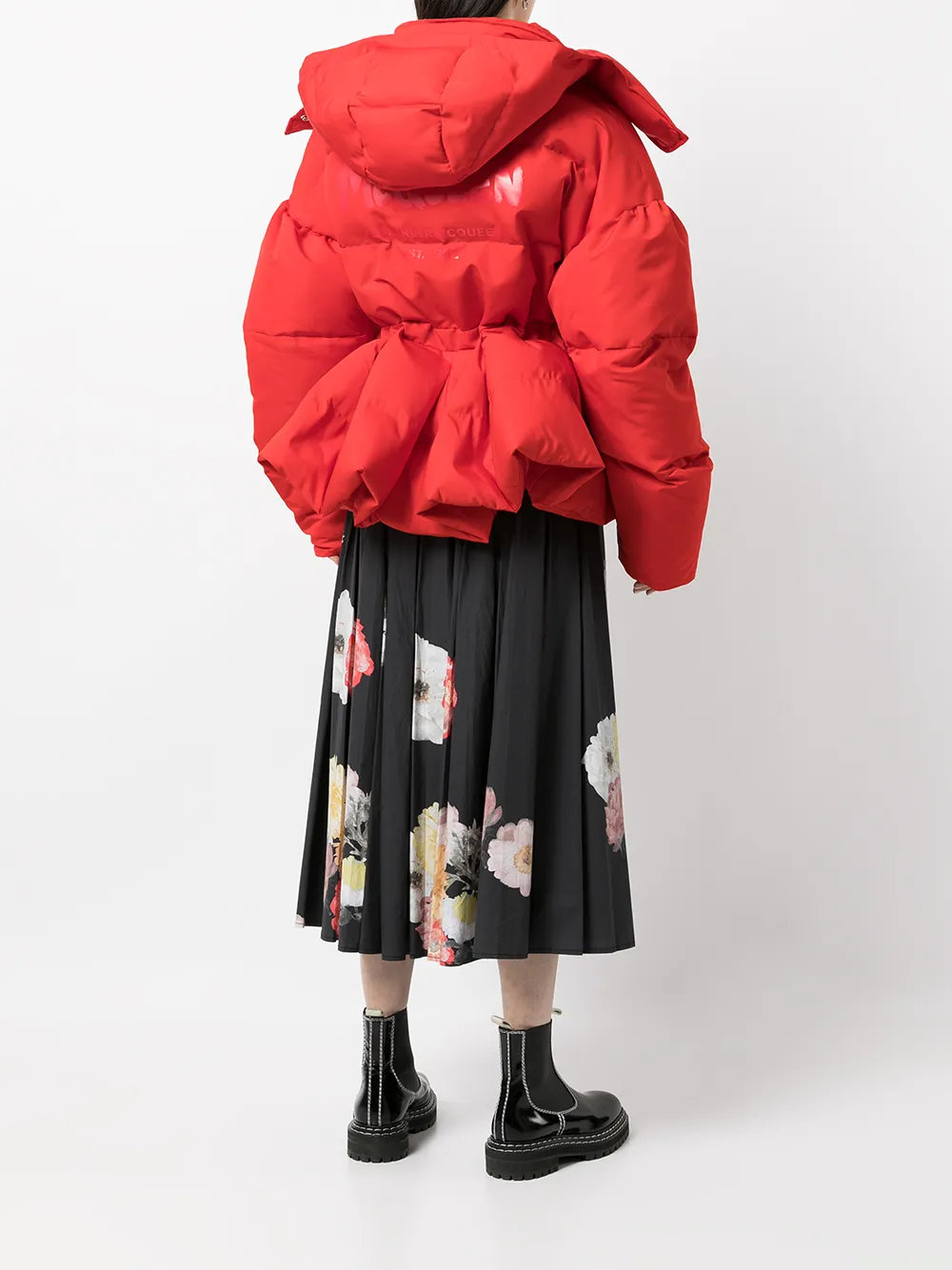 фото Alexander mcqueen пуховик оверсайз
