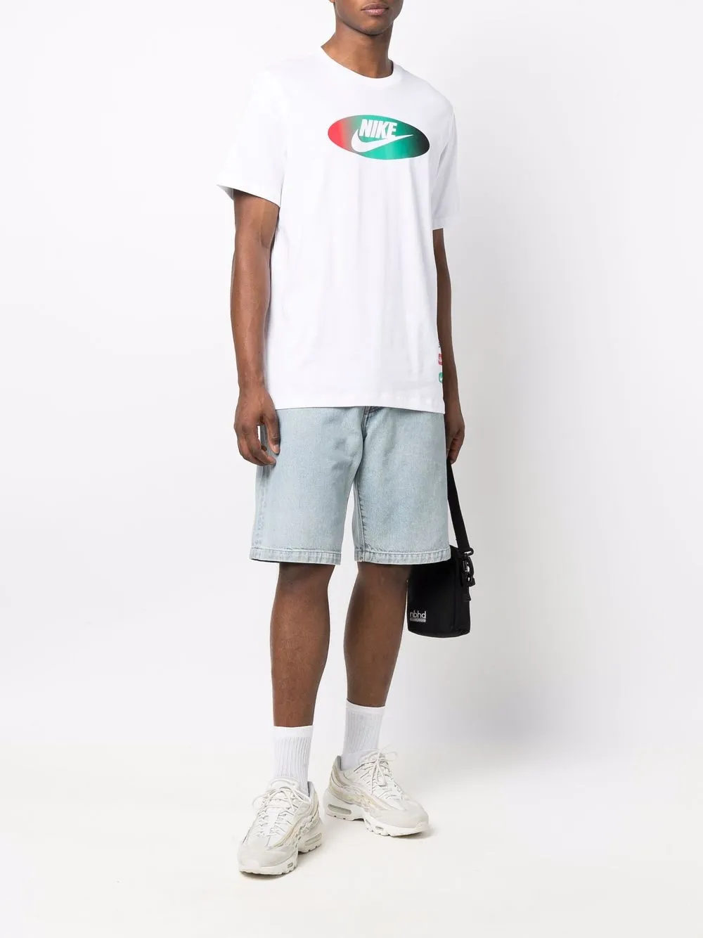 Nike logo-print T-shirt - Farfetch