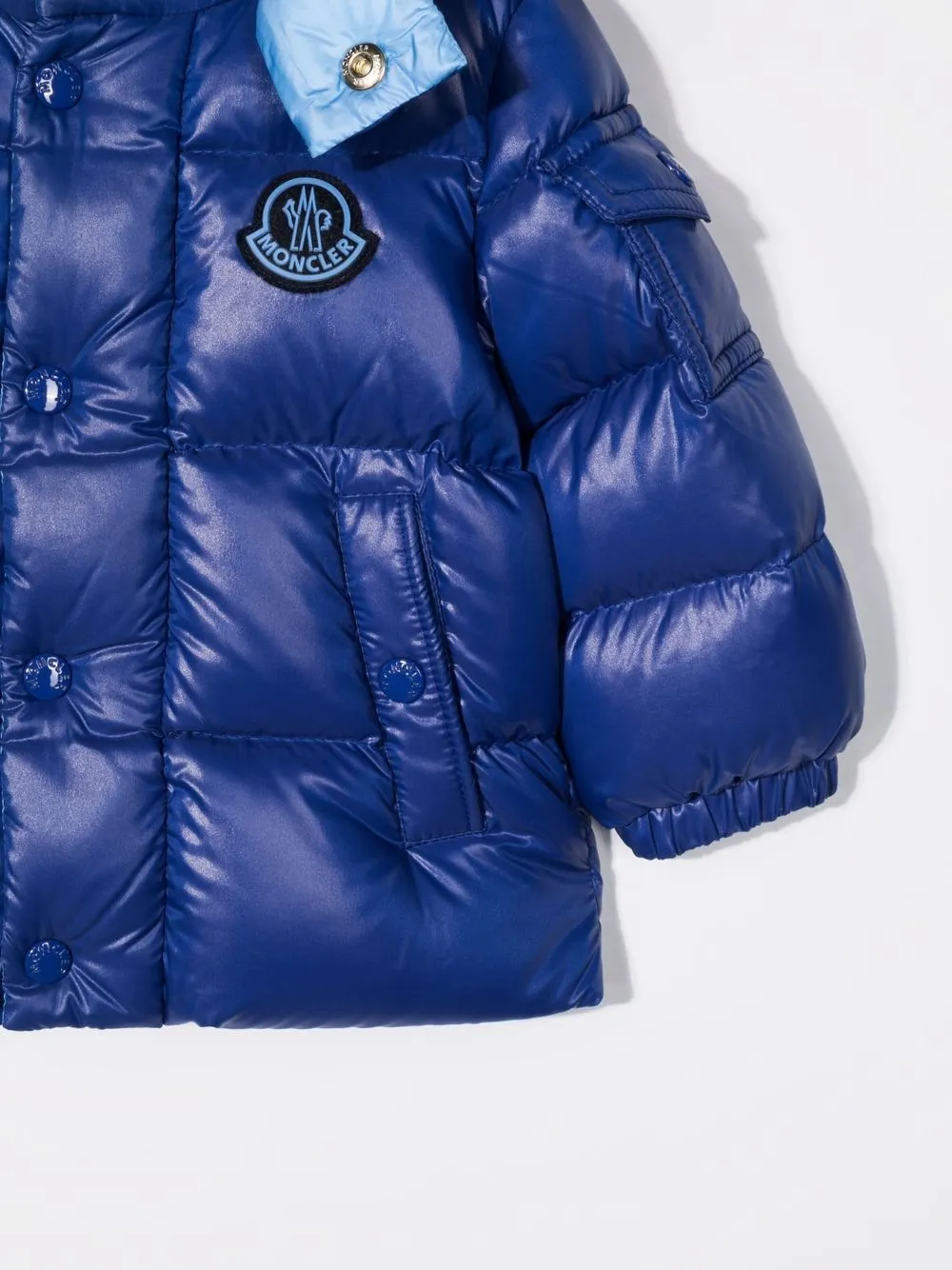 фото Moncler enfant пуховик с нашивкой-логотипом