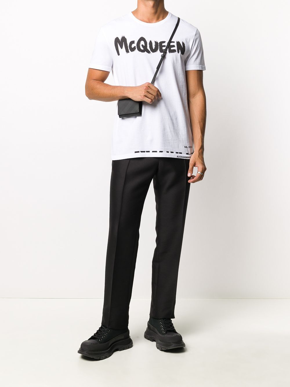 Image 2 of Alexander McQueen logo-print cotton T-shirt