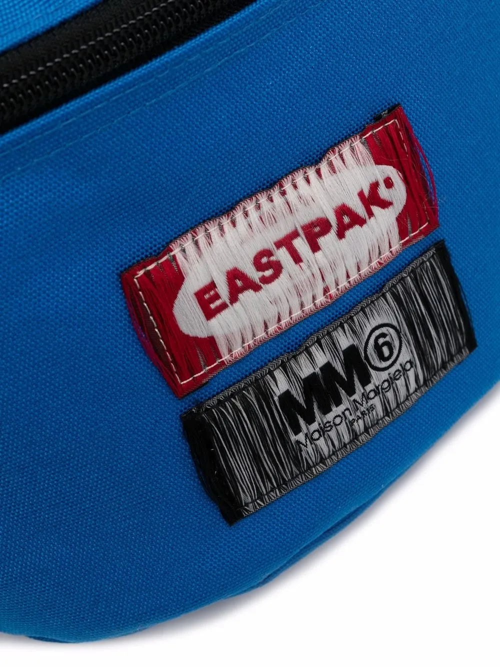 фото Mm6 maison margiela поясная сумка из коллаборации с eastpak