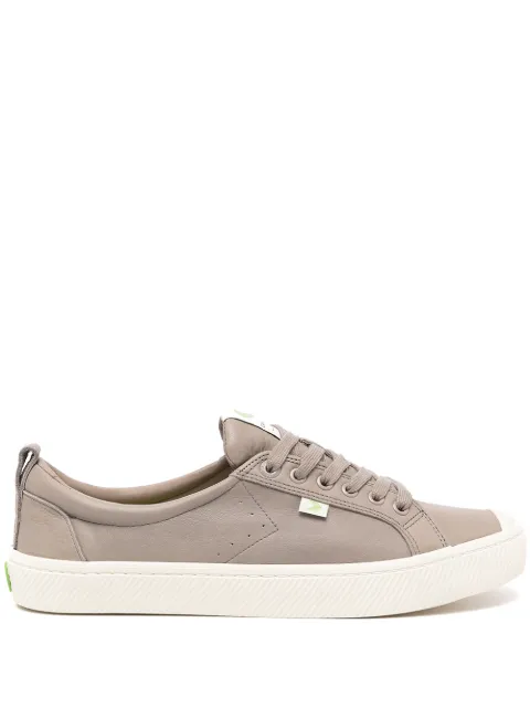Cariuma OCA Low leather sneakers