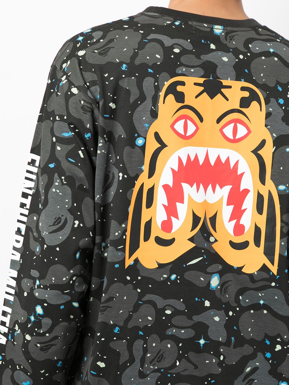 фото A bathing ape® футболка с камуфляжным принтом