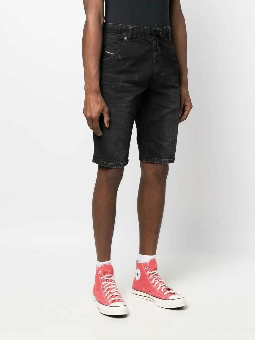  Diesel Jeans Shorts Im Distressed Look   Schwarz 