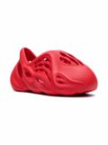 Adidas Yeezy Kids Yeezy Foam Runner ""Vermillion"" sneakers - Red