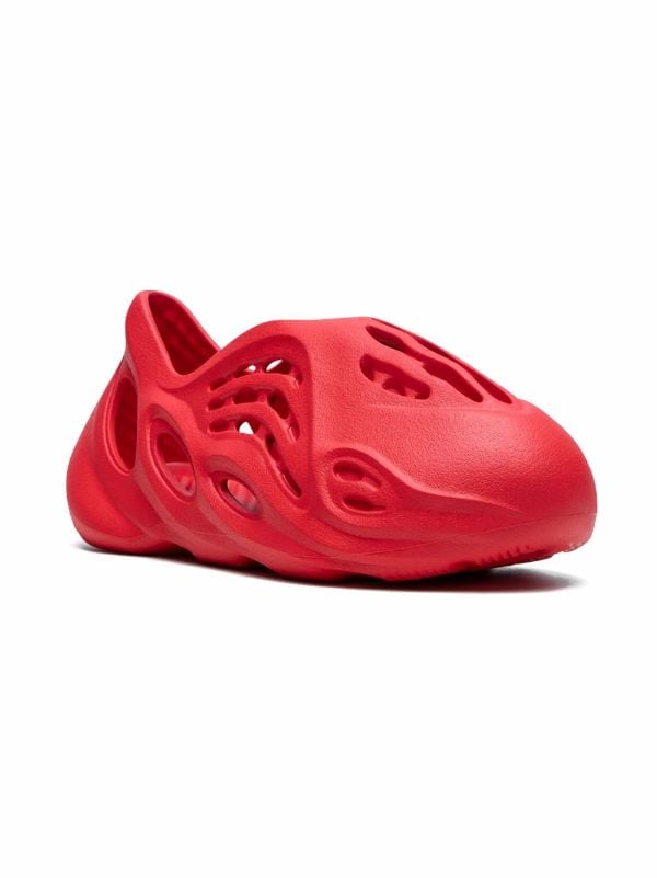 adidas Yeezy Kids Foam Runner
