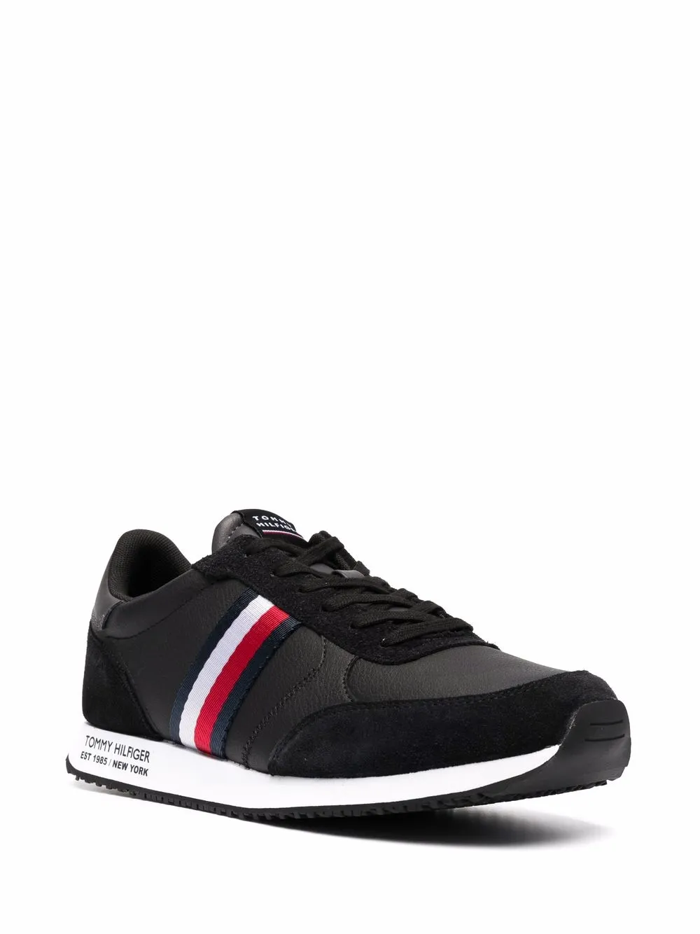 фото Tommy hilfiger кроссовки с нашивкой-логотипом