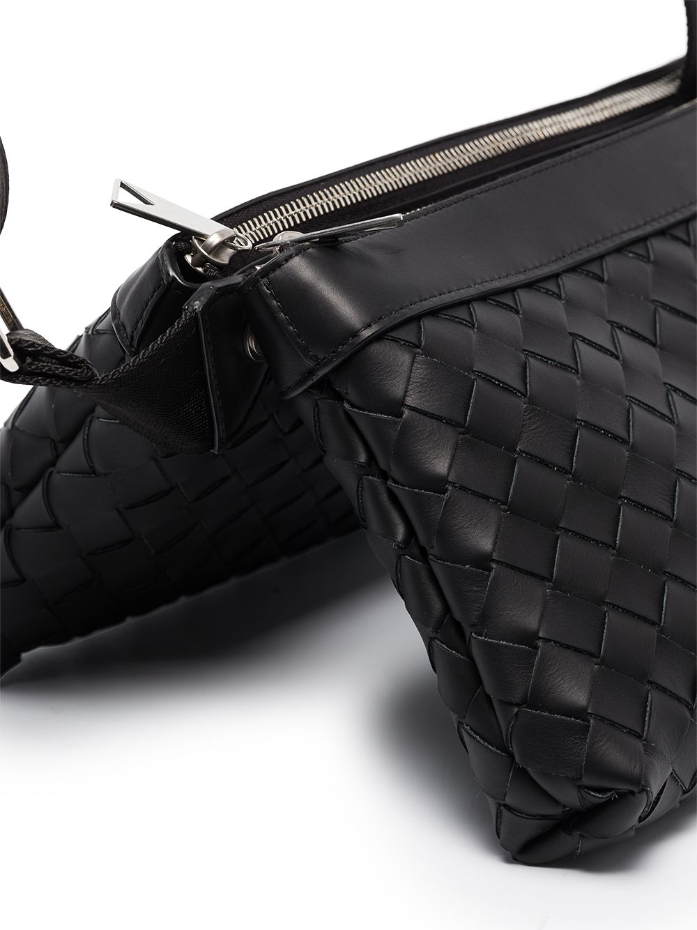 фото Bottega veneta сумка-мессенджер с плетением intrecciato