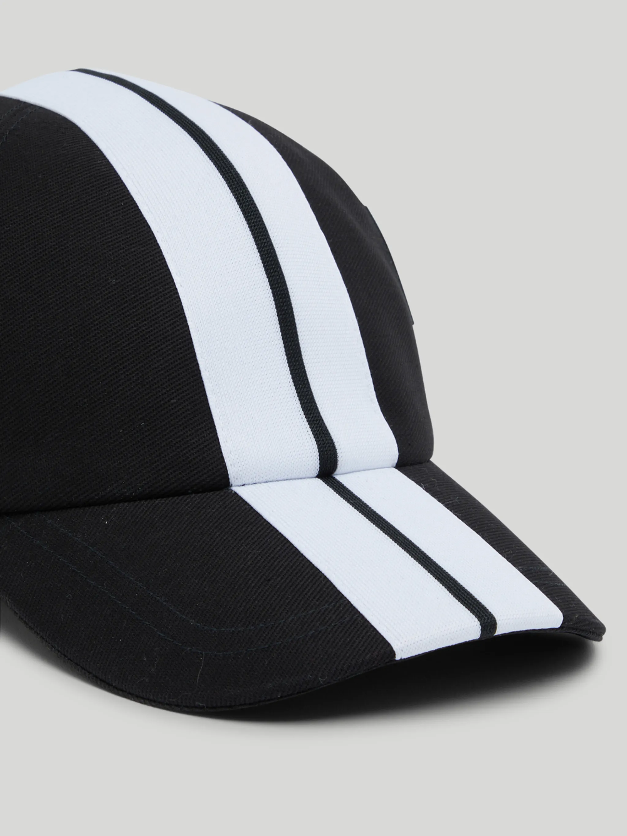 CAPPELLO SPORTIVO