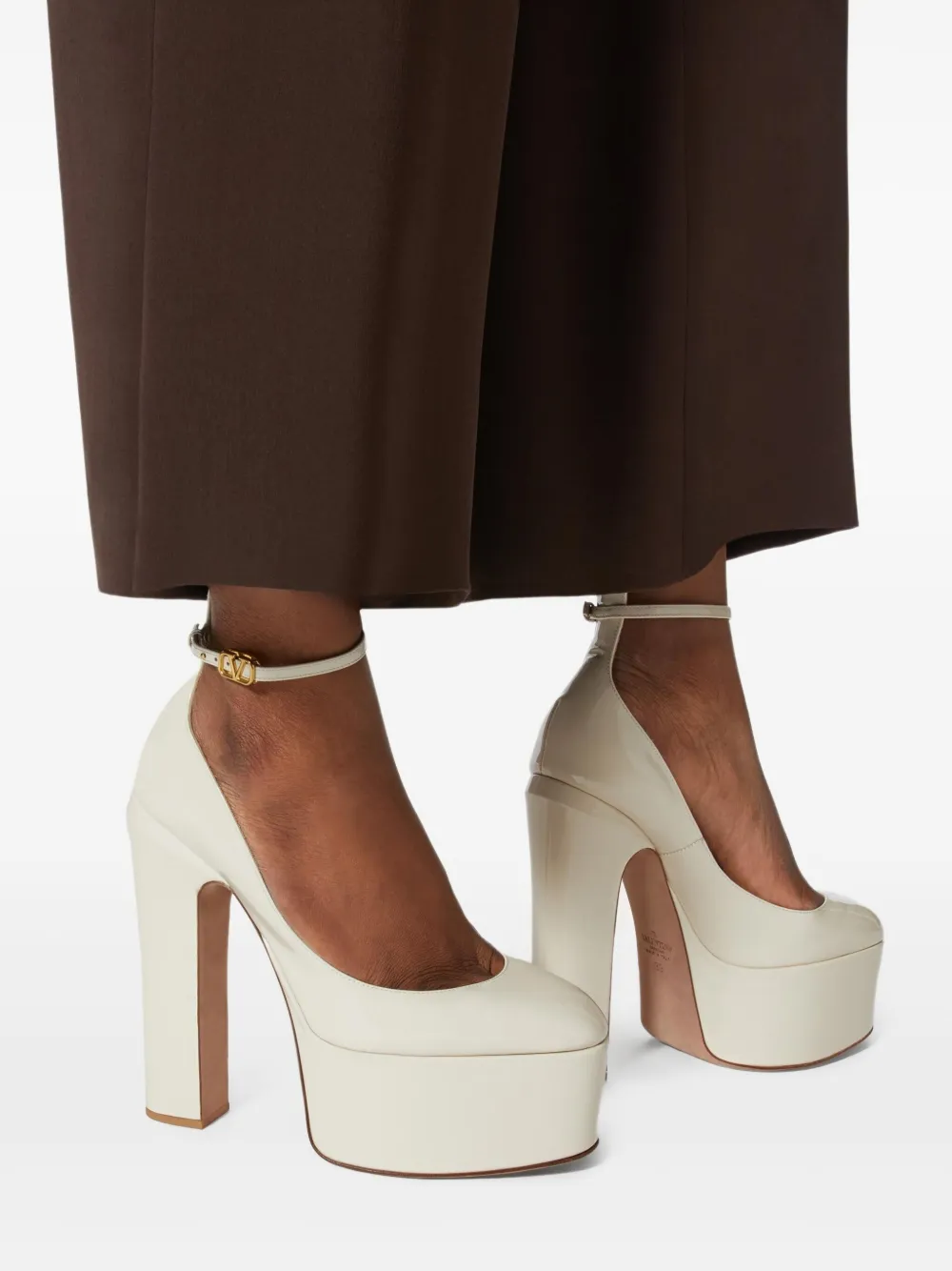 Valentino Garavani 155 mm Tan-Go pumps met plateauzool Beige