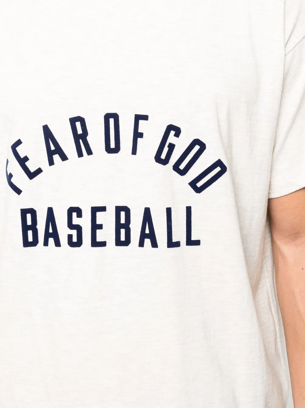 фото Fear of god футболка с логотипом