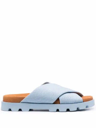 Camper