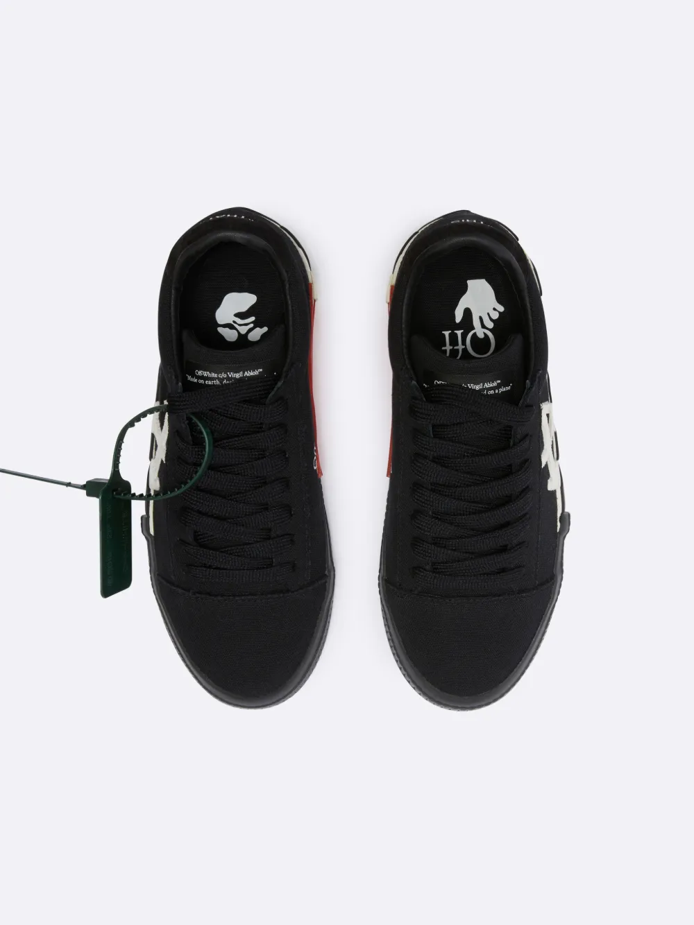 NIEDRIG VULKANISIERTE SNEAKER