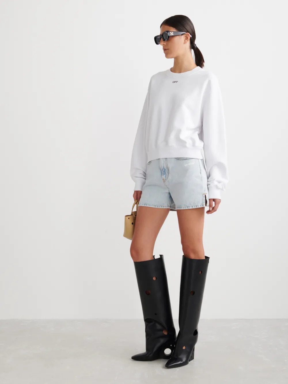 OFF STAMP CROPPED CREWNECK