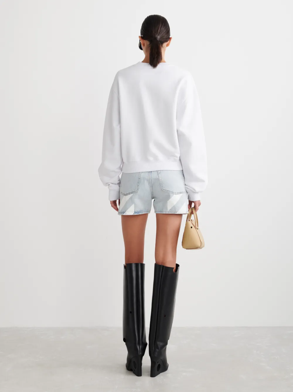 OFF STAMP CROPPED CREWNECK