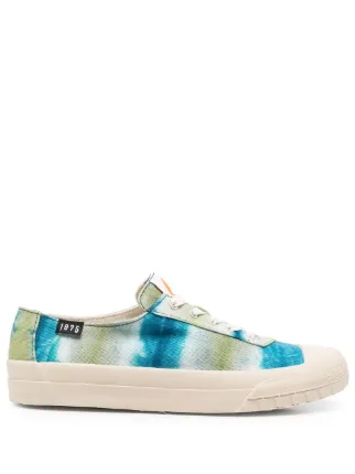 Camper