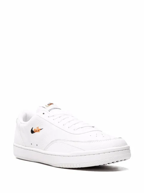 nike court vintage sneaker