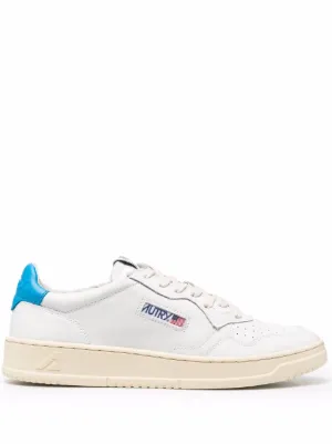 Scopri la nuova collezione di scarpe Autry per uomo su FARFETCH