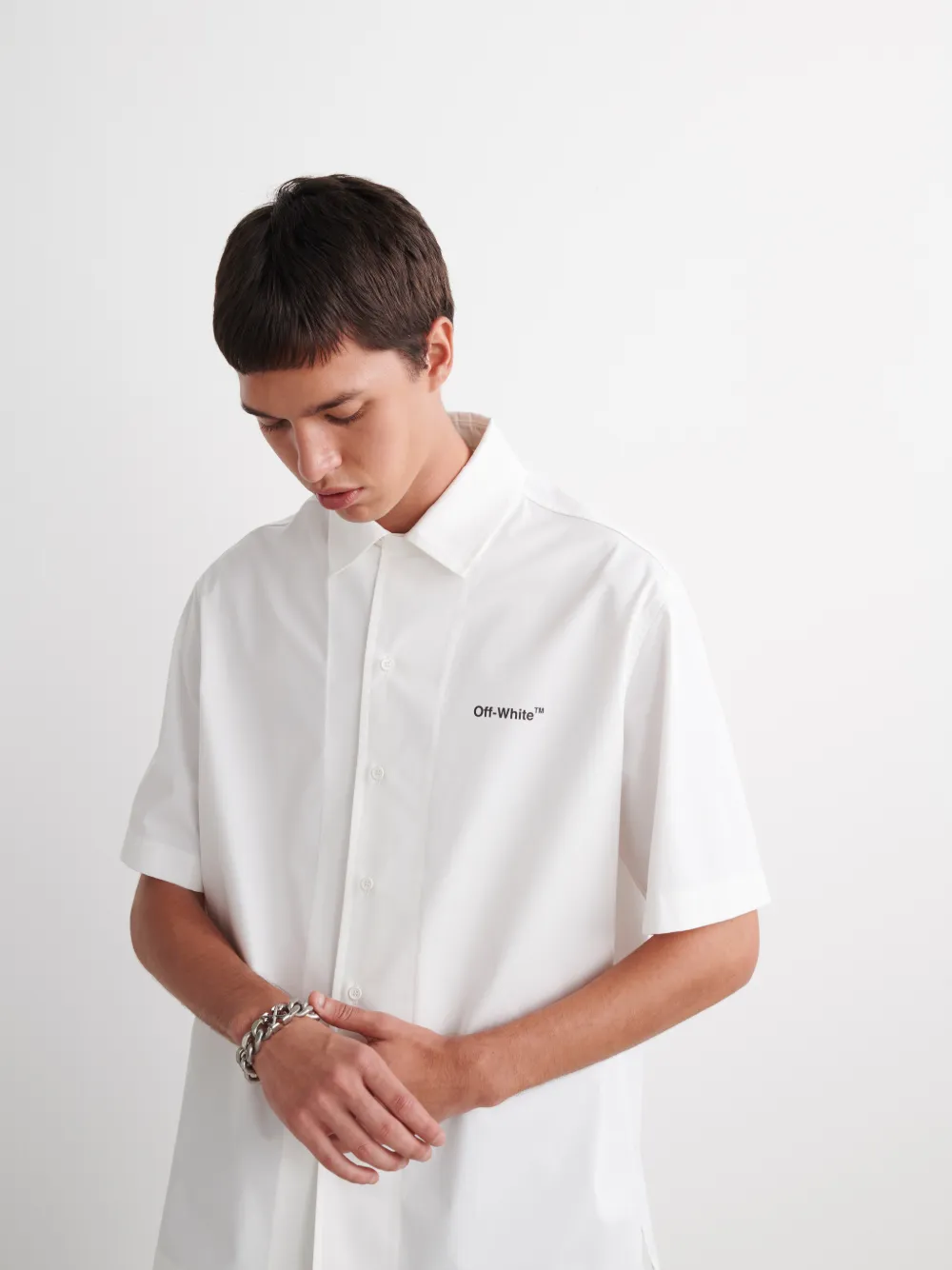 CARAVAGGIO ARROW HOLIDAY SHIRT in white | Off-White™ Official SK