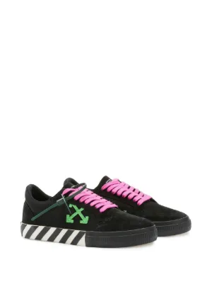 Nuova collezione di scarpe da uomo di Off-White su FARFETCH