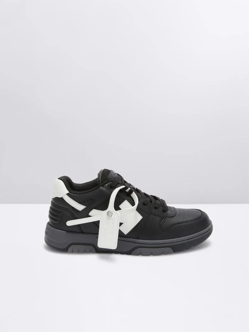 OUT OF OFFICE SNEAKER