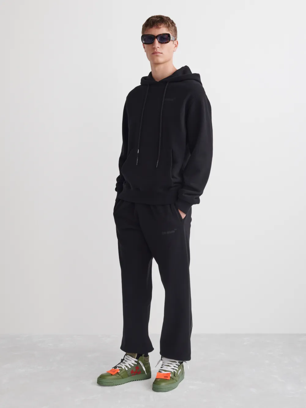 DIAG TAB SCHMALER HOODIE