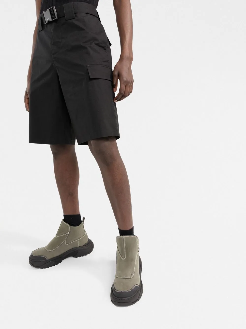 Cheap Off-White buckled cargo shorts Men