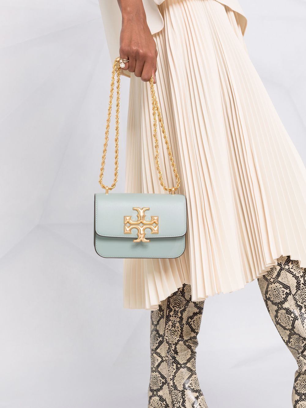 фото Tory burch сумка на плечо eleanor t-medallion