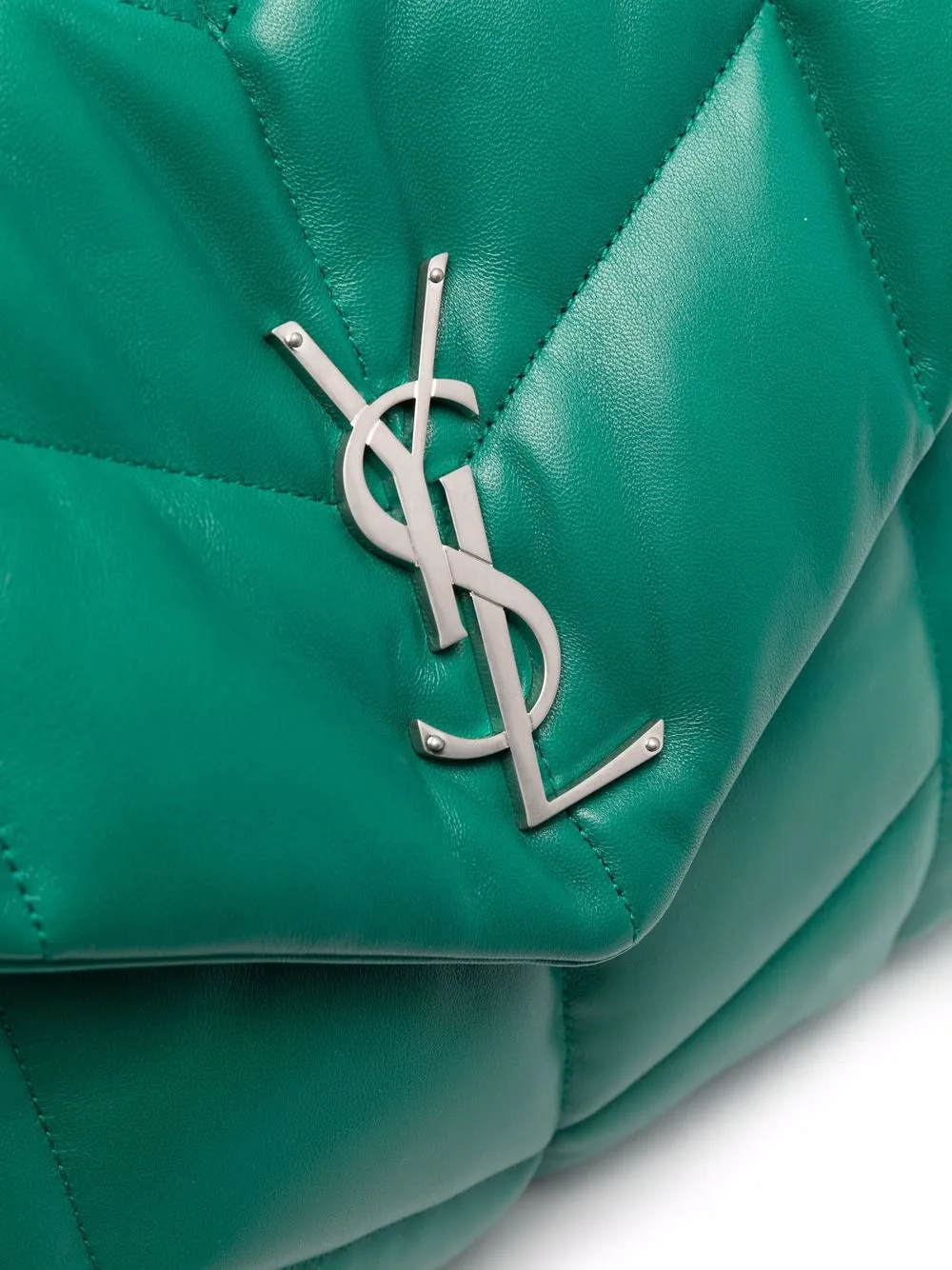 фото Saint laurent сумка на плечо loulou puffer среднего размера