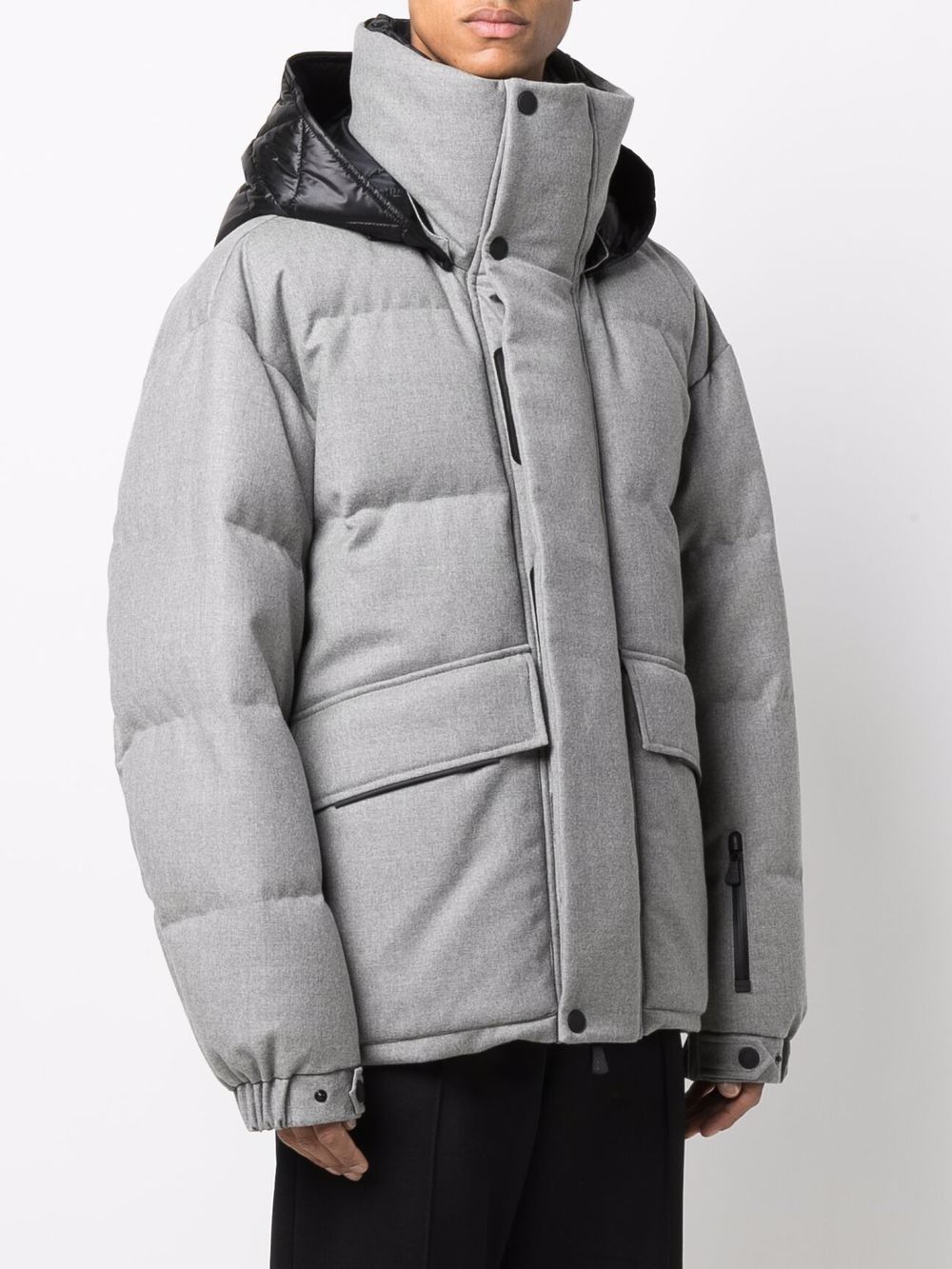 фото Moncler grenoble пуховик gressan