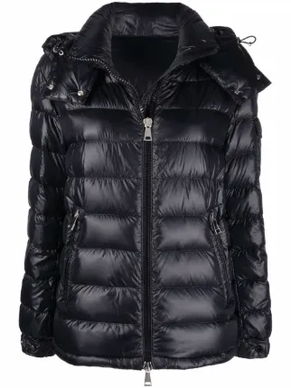 Moncler out shop