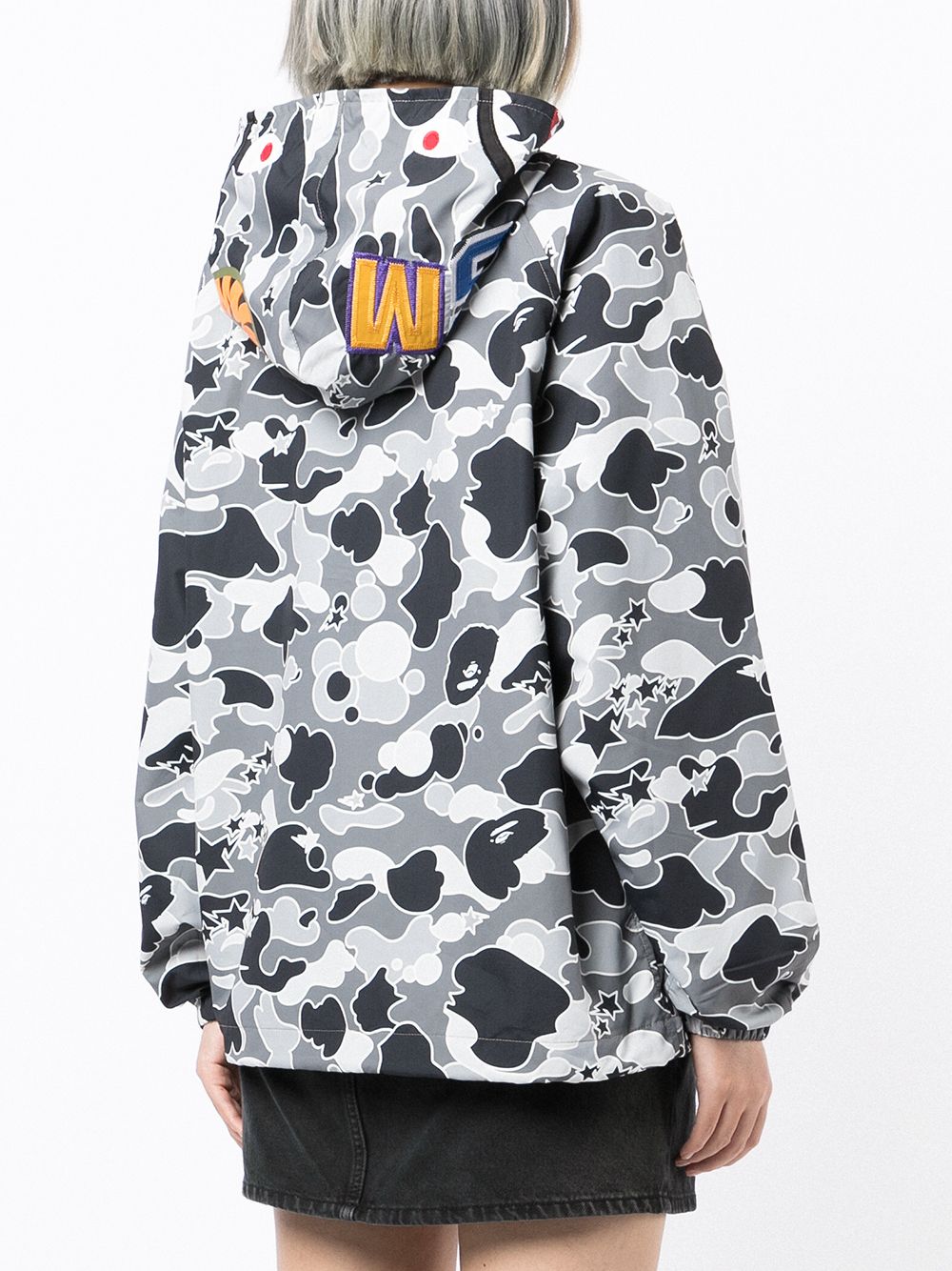 фото A bathing ape® куртка с капюшоном и камуфляжным принтом