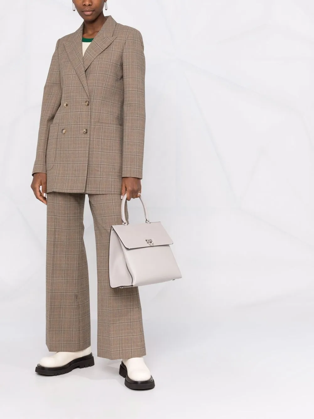 фото Salvatore ferragamo сумка-тоут trifolio среднего размера