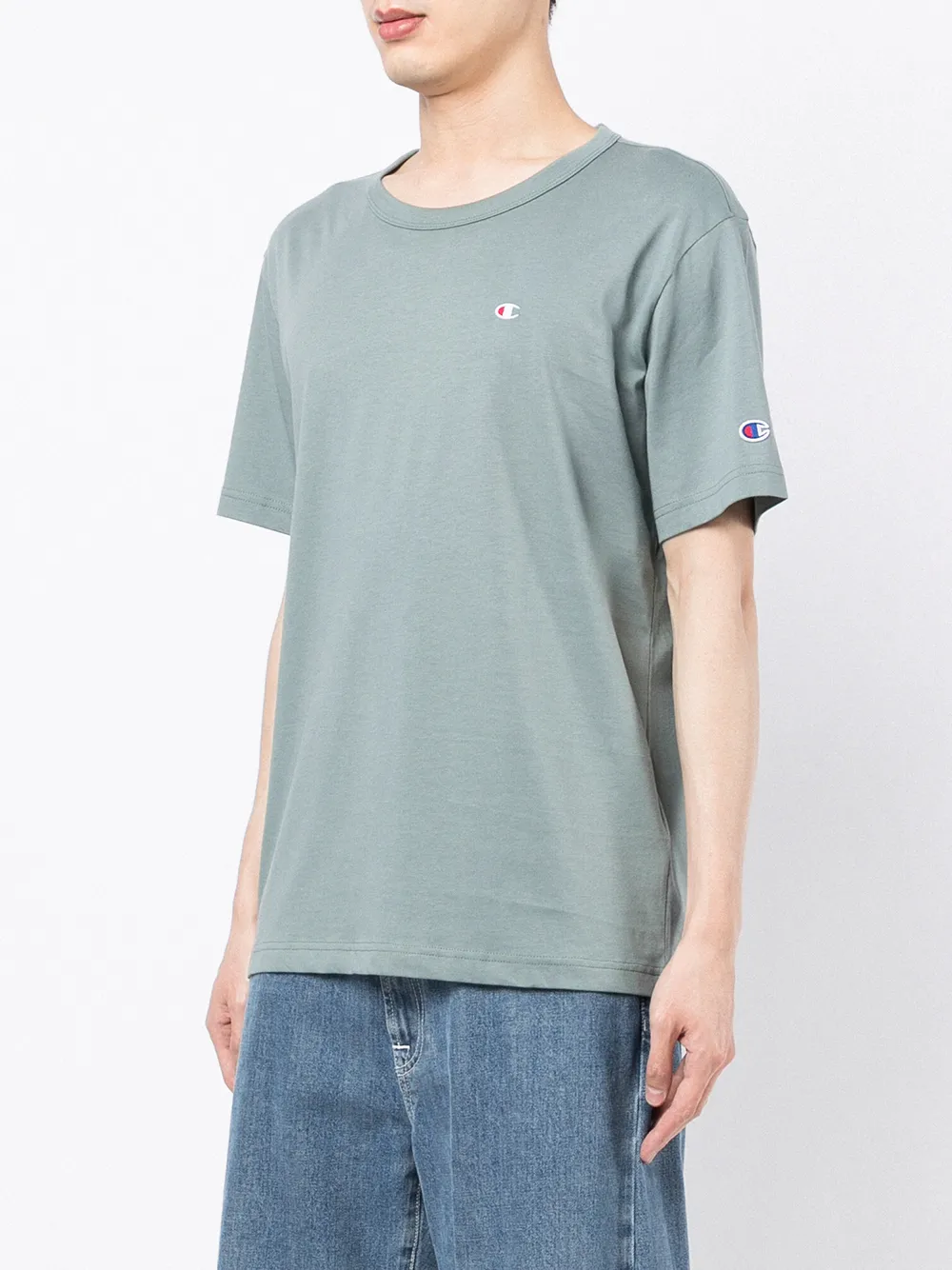 фото Champion футболка с вышитым логотипом